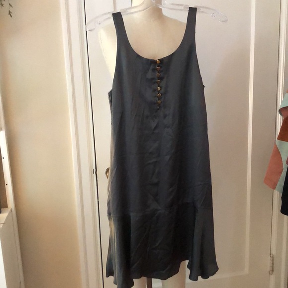 Wilfred sleeveless 100% silk slip dress sz XS - Picture 6 of 6